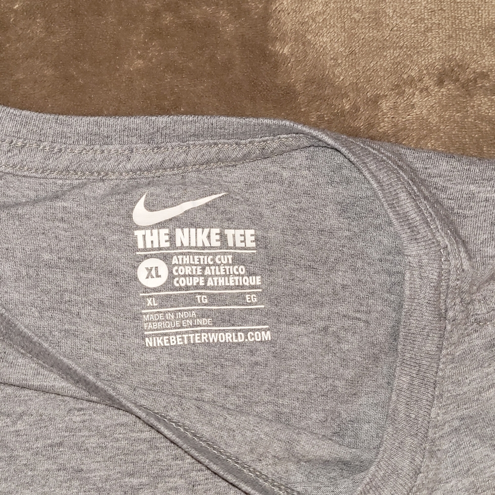 Nike just do it. - Picture 3 of 5